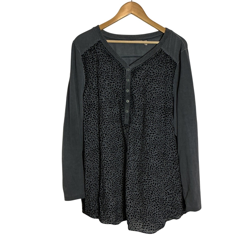 Soft Surroundings Plus Size 1X Gray Black Animal Print Tunic Top Relaxed Fit